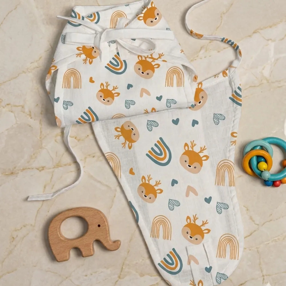 Closeup of Maaiee soft and breathable muslin baby nappy